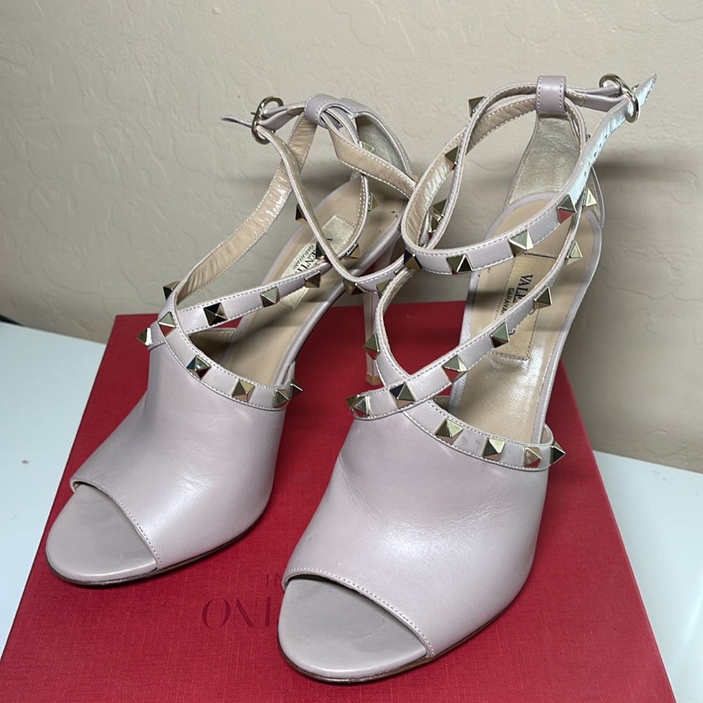 Valentino Taupe Women’s Heeled Sandal